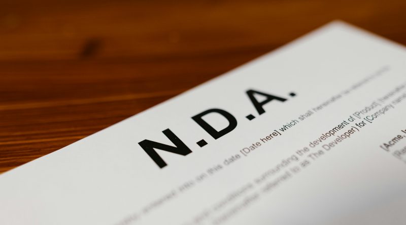 Understanding NDAs: What Voice Actors Need to Know About Confidentiality Agreements