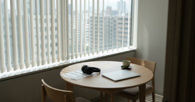 Japan Opens a Free Help Desk for Voice Actors Whose Voices Were Copied by AI