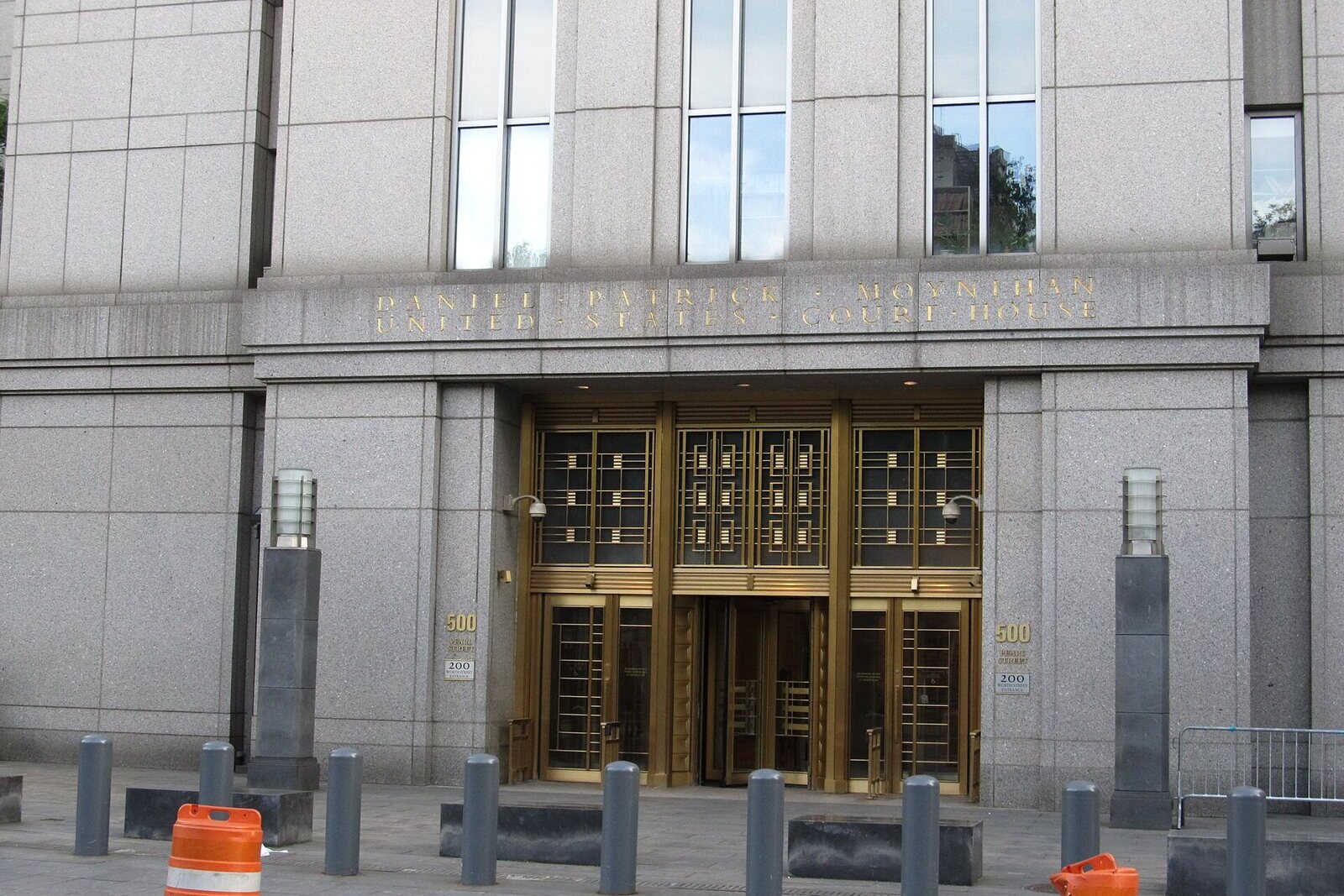 El edificio de tribunales Daniel Patrick Moynihan en Manhattan, una de las sedes del tribunal federal del Distrito Sur de Nueva York, que conoció la demanda de los locutores contra Lovo. Imagen: Ken Lund, CC BY-SA 2.0, vía Wikimedia Commons