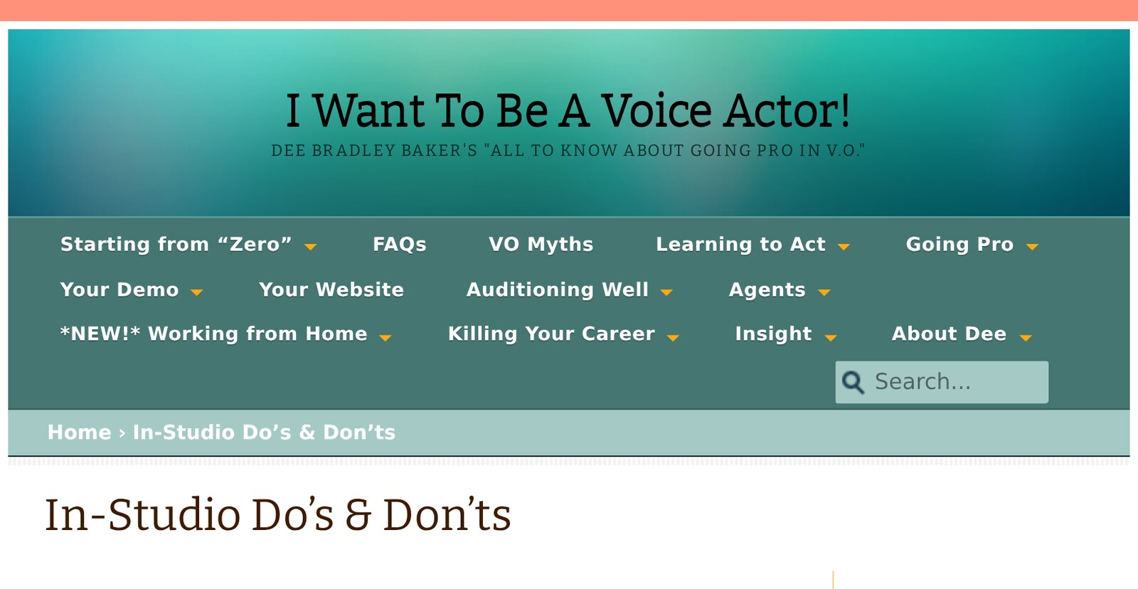 Captura de la parte superior del sitio I Want To Be A Voice Actor de Dee Bradley Baker, con el subtítulo Dee Bradley Baker's All to Know About Going Pro in V.O., abierta en la página In-Studio Do's and Don'ts. Imagen: iwanttobeavoiceactor.com